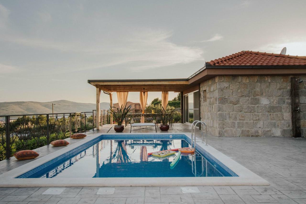 Villa Capri House Seget Vranjica Exterior foto